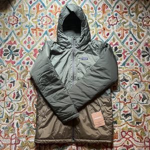 Patagonia Torrentshell Insulated Jacket - Medium